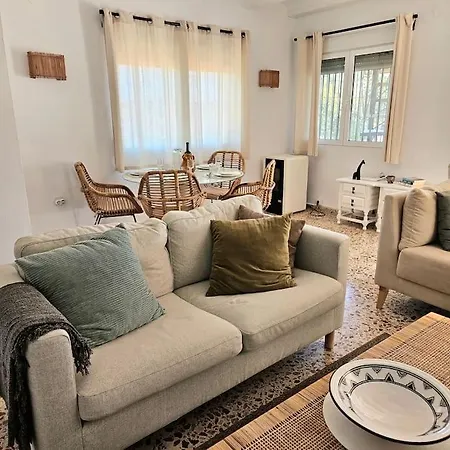 Fantastica Casa Con Piscina Privada بيت للعطل دينايا